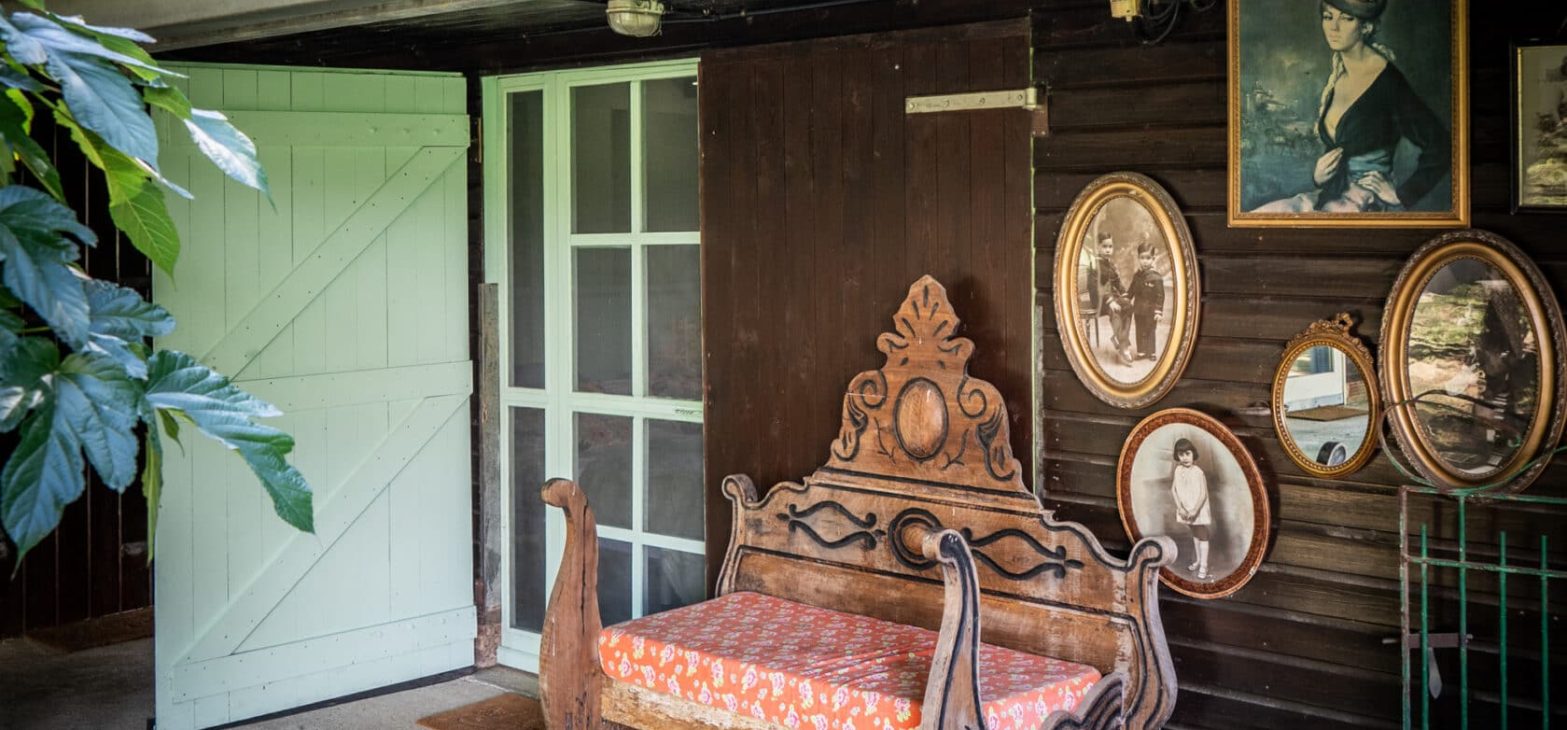 Groene stal in Can Portell tuin