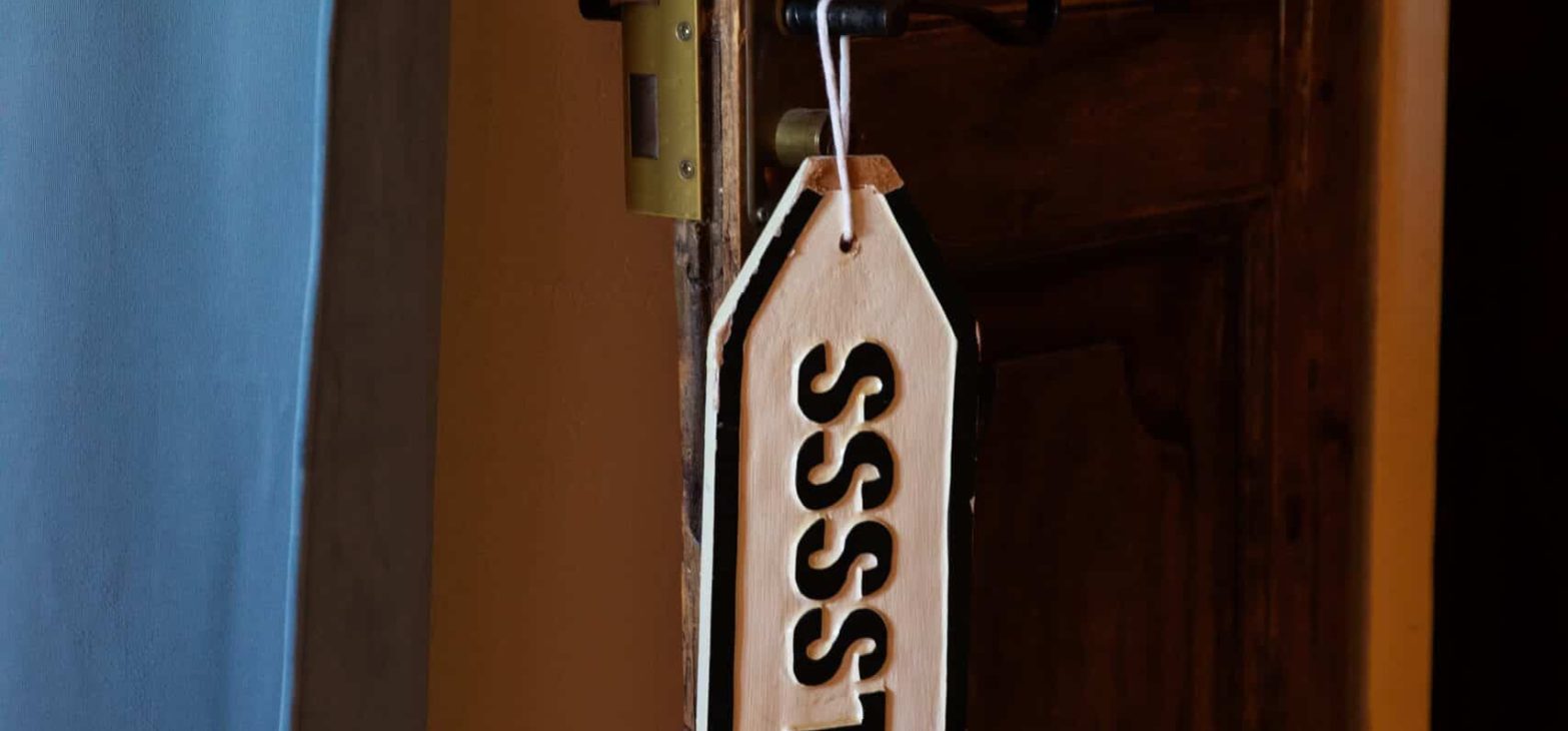 Bordje in Heilige Maagd